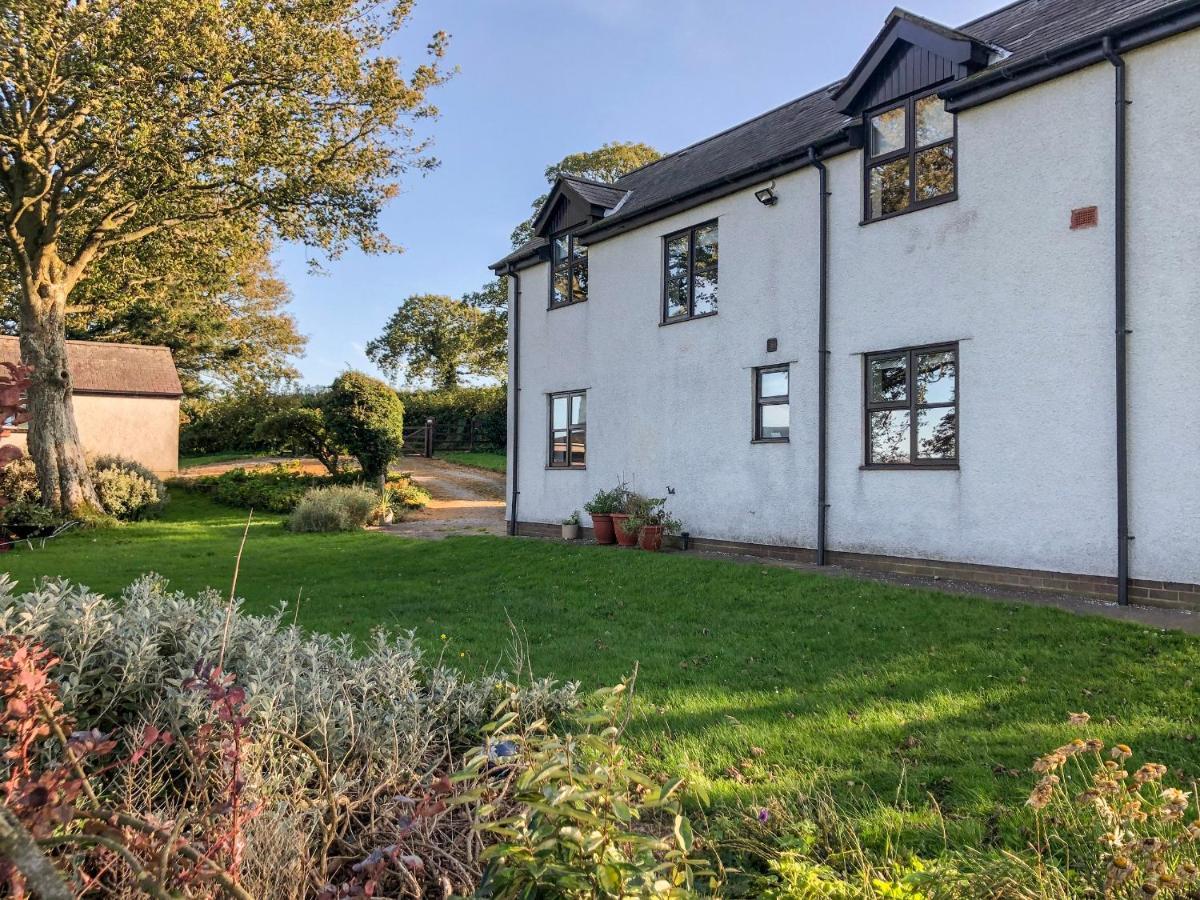 Garth Cottage Denbigh Exterior photo